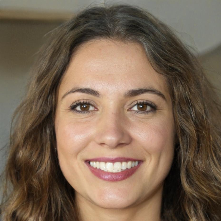 Elena Martínez, directora de educación financiera
